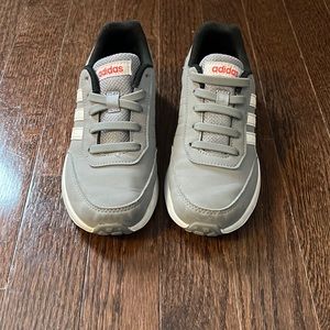 Adidas Boys 13 (little kids) sneaker